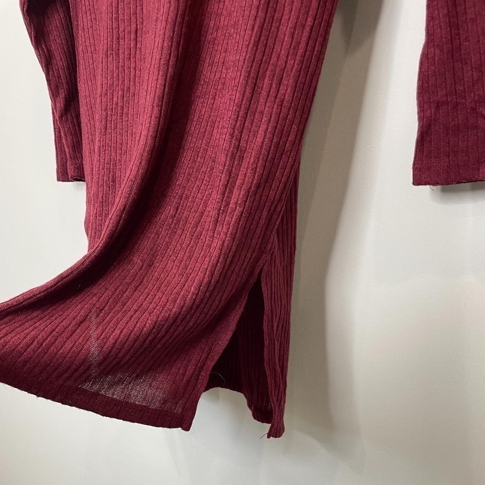 Bobeau Maroon Ribbed Tunic - Picture 3 of 6